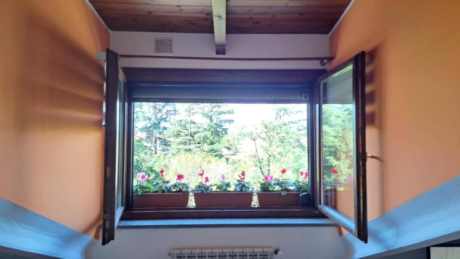 Casa Paola - Stazione 400 Mt - Free Wifi Apartment Arcore Exterior photo